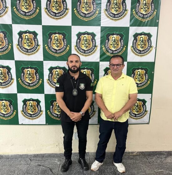 Jeu Costa esteve mais uma vez na sede do ITEP para cobrar o retorno dos serviços da emissão de identidades